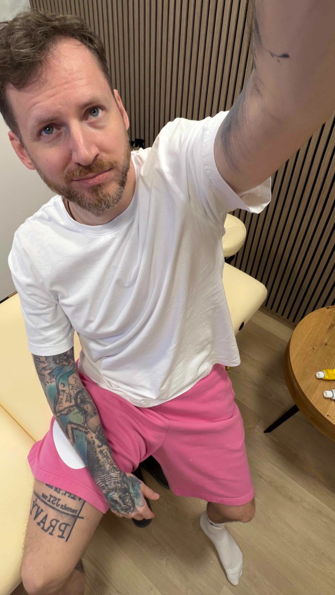 Honza Healing — masáž v novém studiu v Praze